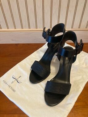 Pour La Victoire Black Leather Ankle-Strap Heels